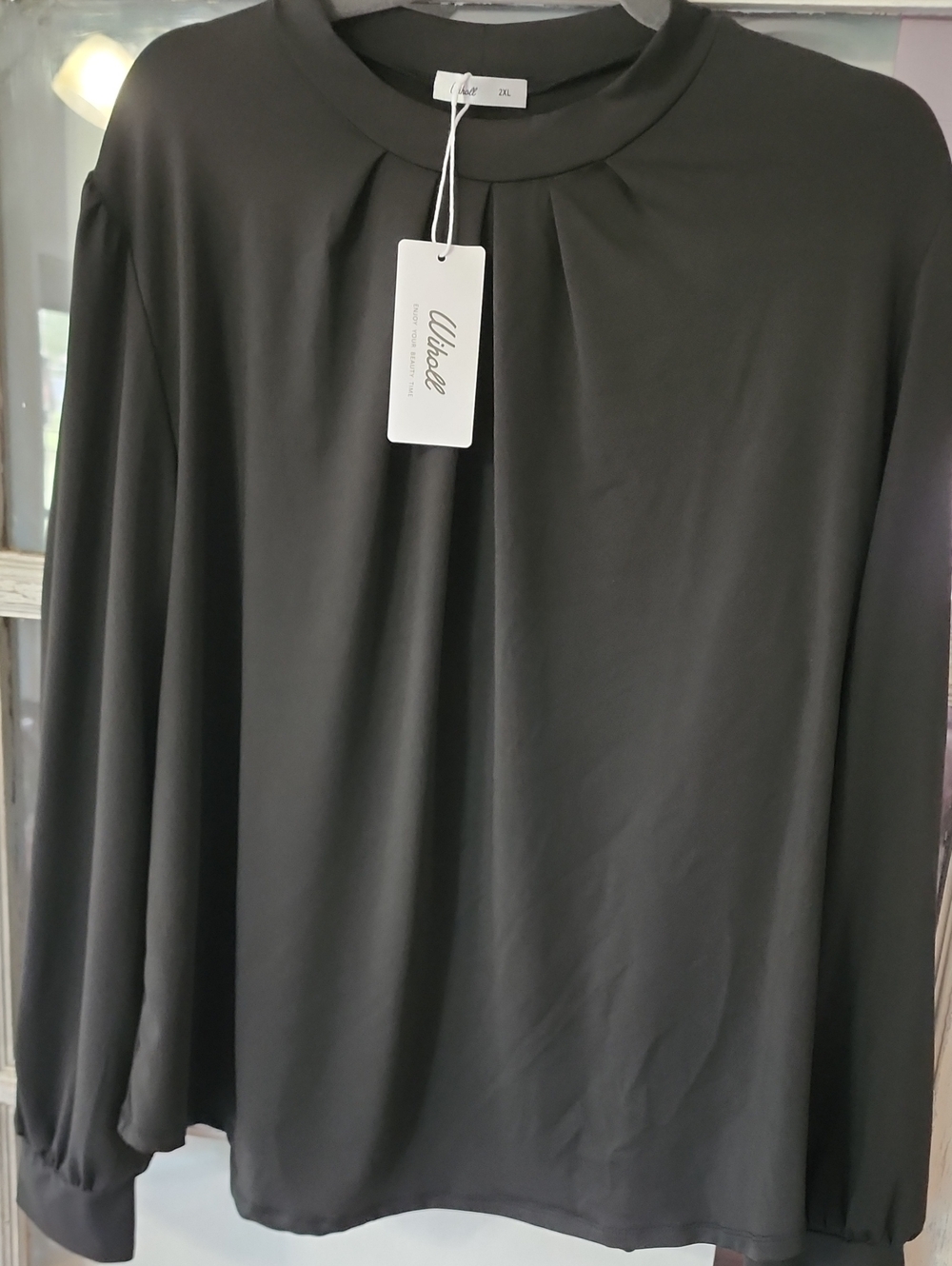 Ulubet Black Long-Sleeve Pleated Neck Top
